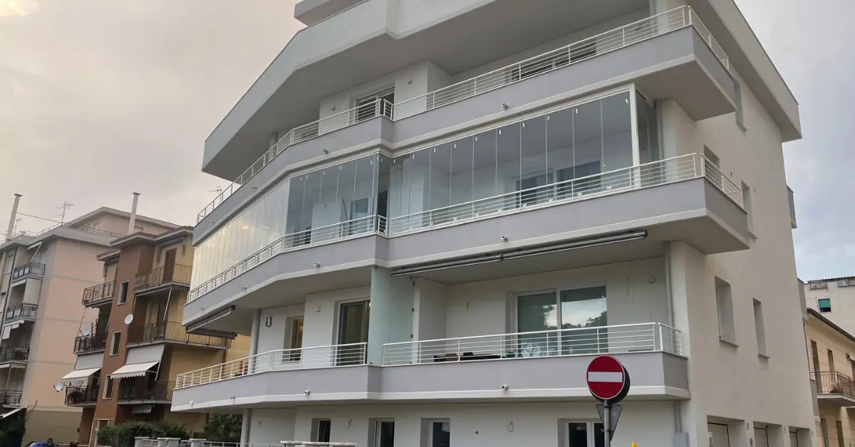 vetrate per hotel